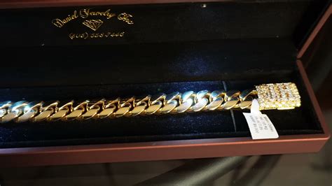 Daniel Jewelry Inc. 15mm Miami Cuban Link 14k Solid Bracelet Brand new Miami Cuban link HAND MADE Solid Bracelet at the best price and best quality you will find ... 